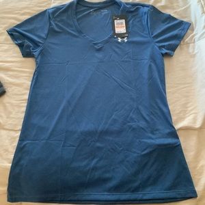 NWT Womens Under Armour T-shirt Size S